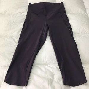LULULEMON RUNNING CROPS